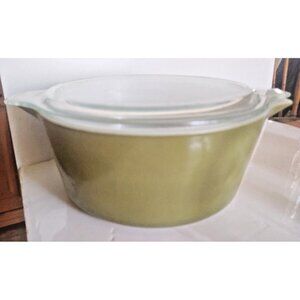 Vintage Avocado Green Milk Glass Pyrex Casserole Dish With Lid 2.5 QT - #475